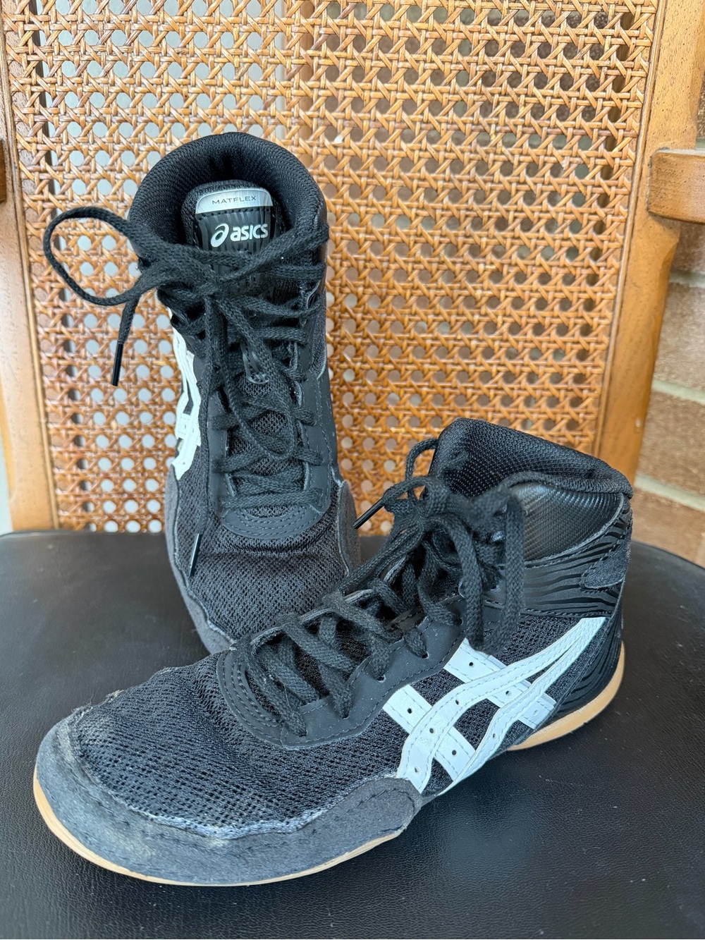 ASICS kids Matflex wrestling shoes